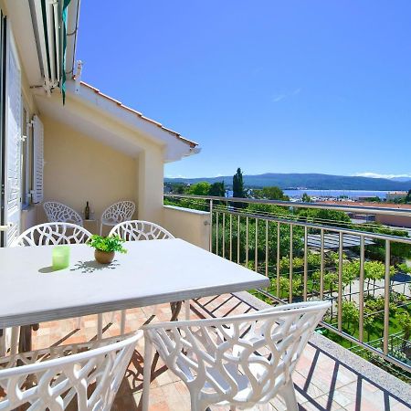 Apartments Adria Danka Кърк Екстериор снимка