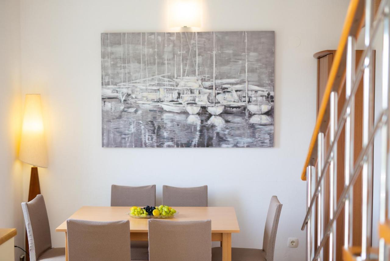Apartments Adria Danka Кърк Екстериор снимка
